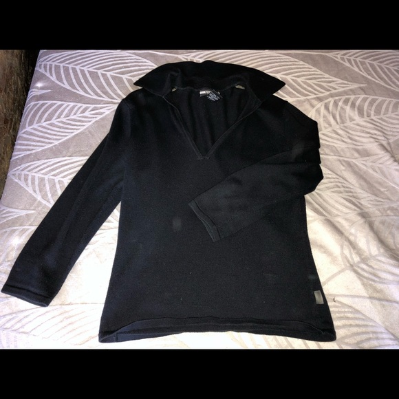 women’s collared long sleeve - Picture 1 of 3